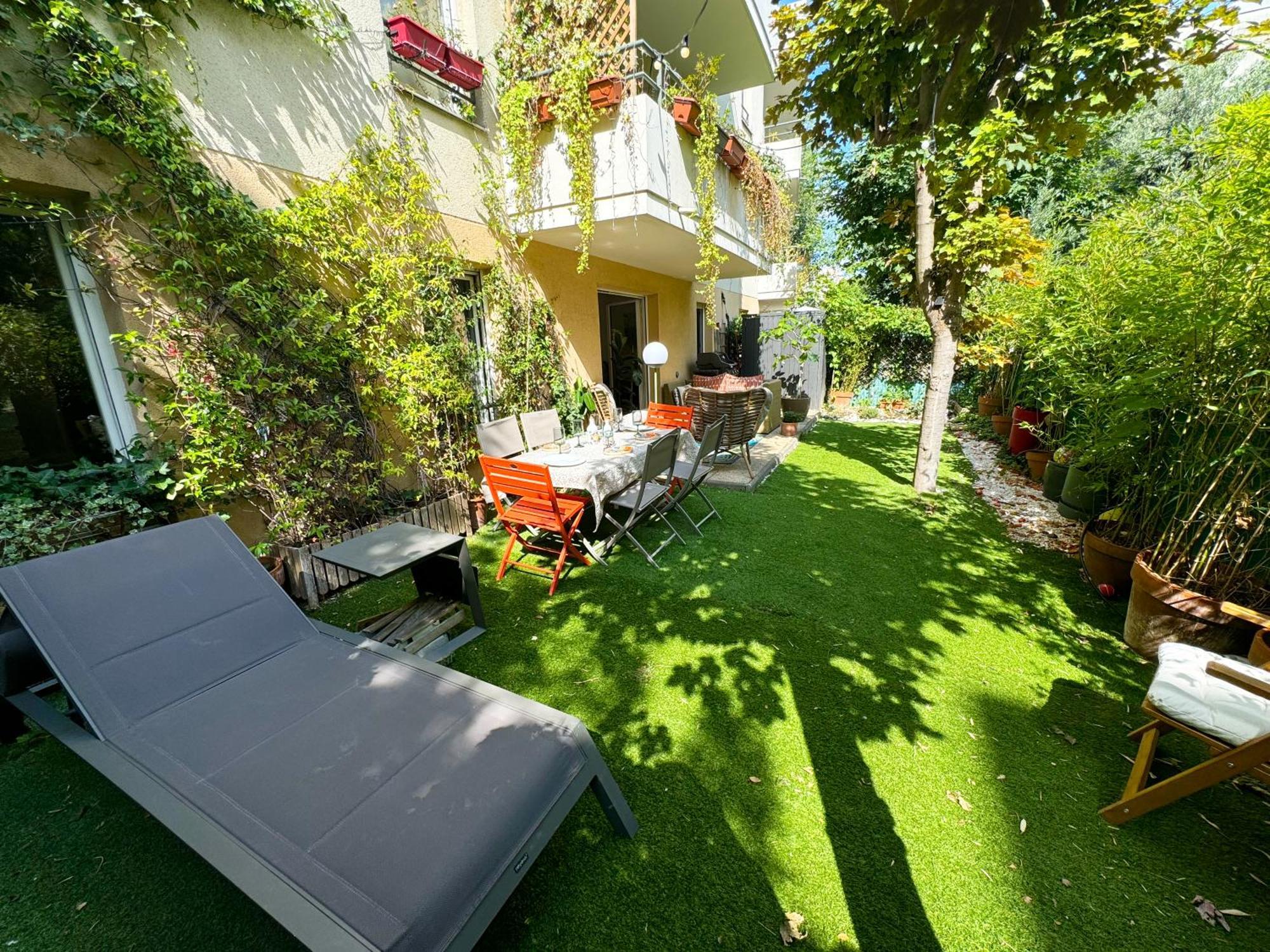Passion Et Detente By Uta House Saint-Denis  Exterior photo